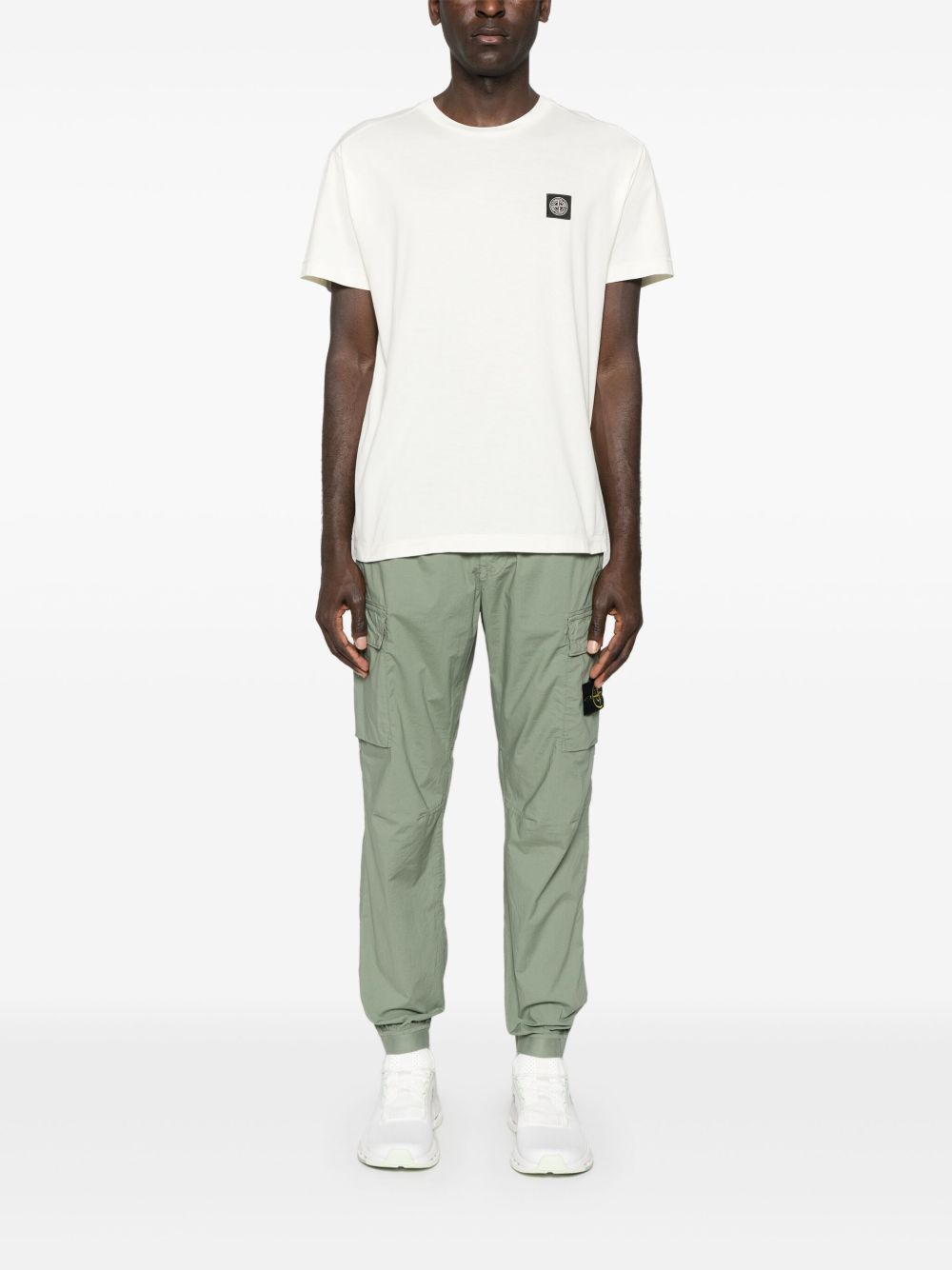 K1S152100039S0013 CAMISETA PARCHE LOGO "STONE ISLAND" S8M - blanco roto