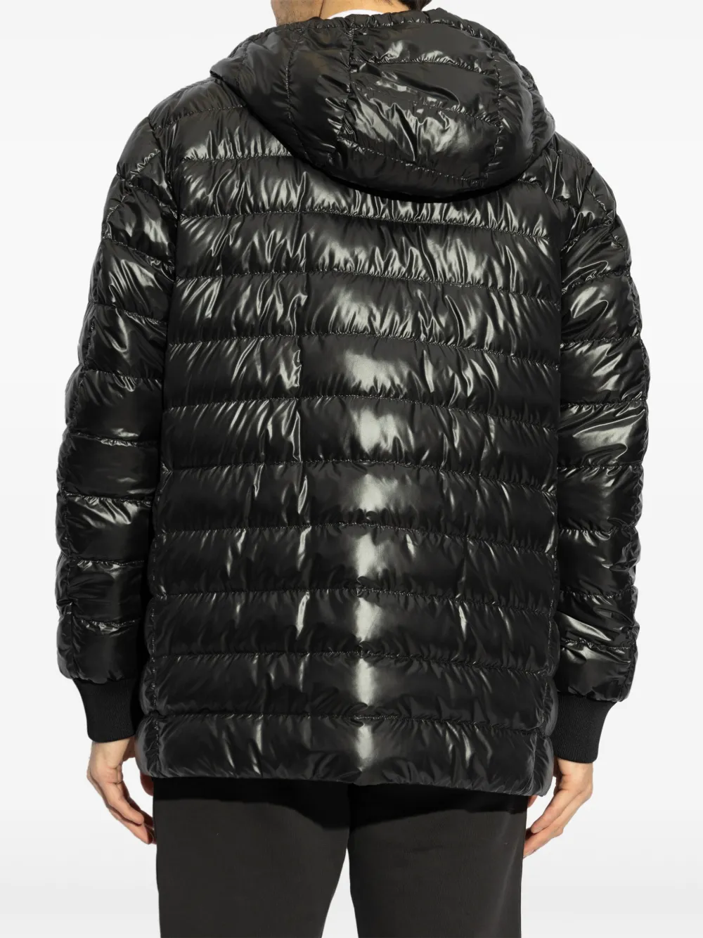 1C00004539ZD VERNANT PARKA CORTA LIGERA MONCLER S8M NEGRO