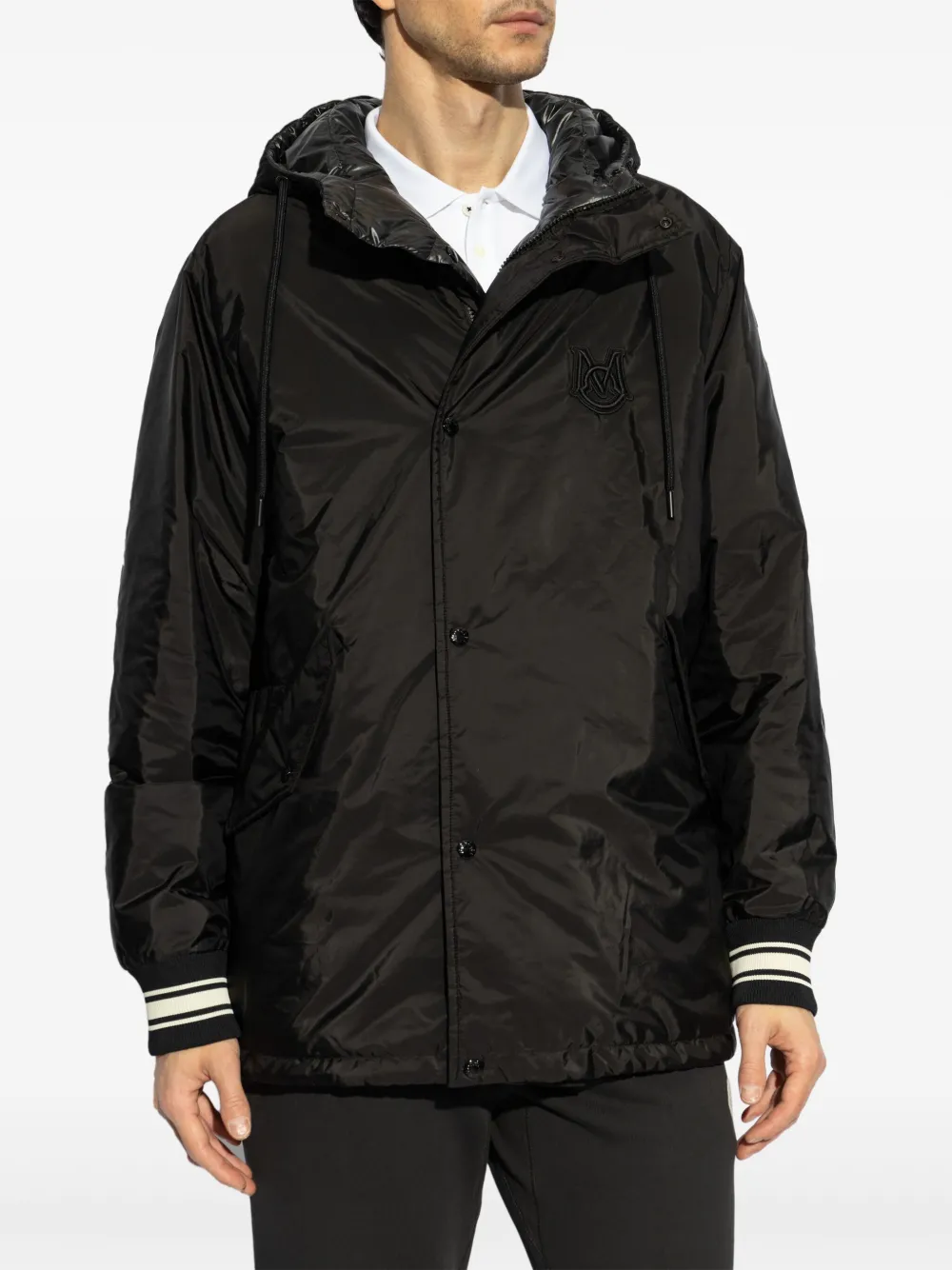 1C00004539ZD VERNANT PARKA CORTA LIGERA MONCLER S8M NEGRO