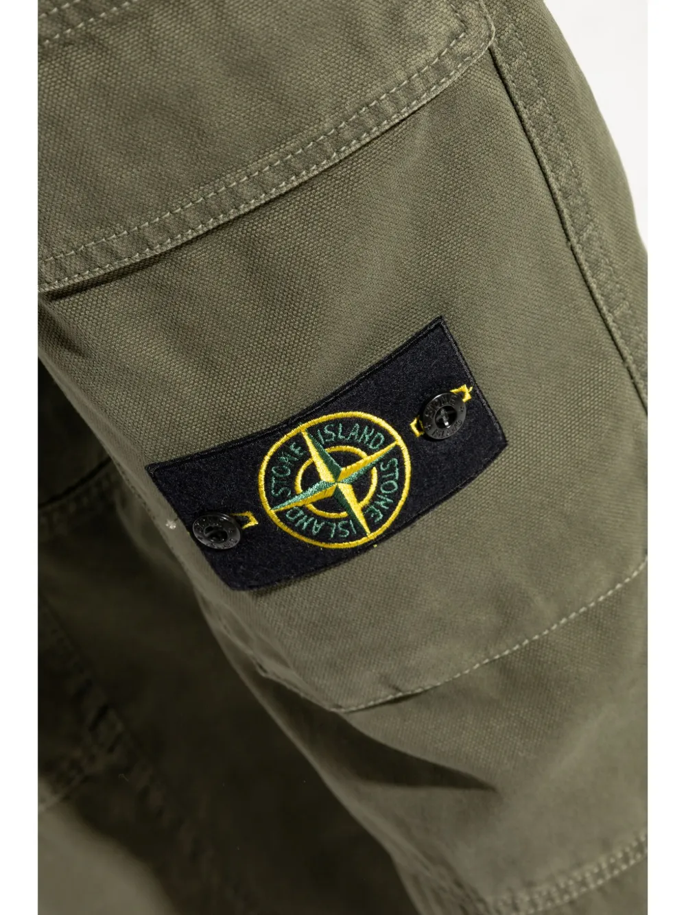 3100034S00L1 PANTALÓN CARGO GABARDINA STRECHT STONE ISLAND F9M VERDE MILITAR