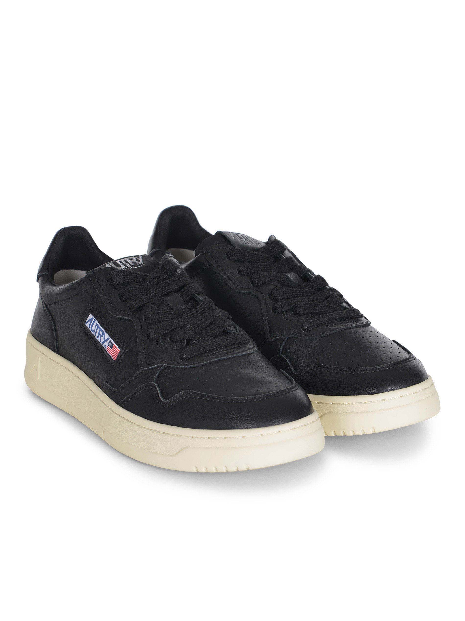 AULMGG05 SNEAKERS MEDALIST AUTRY F9M  NEGRO