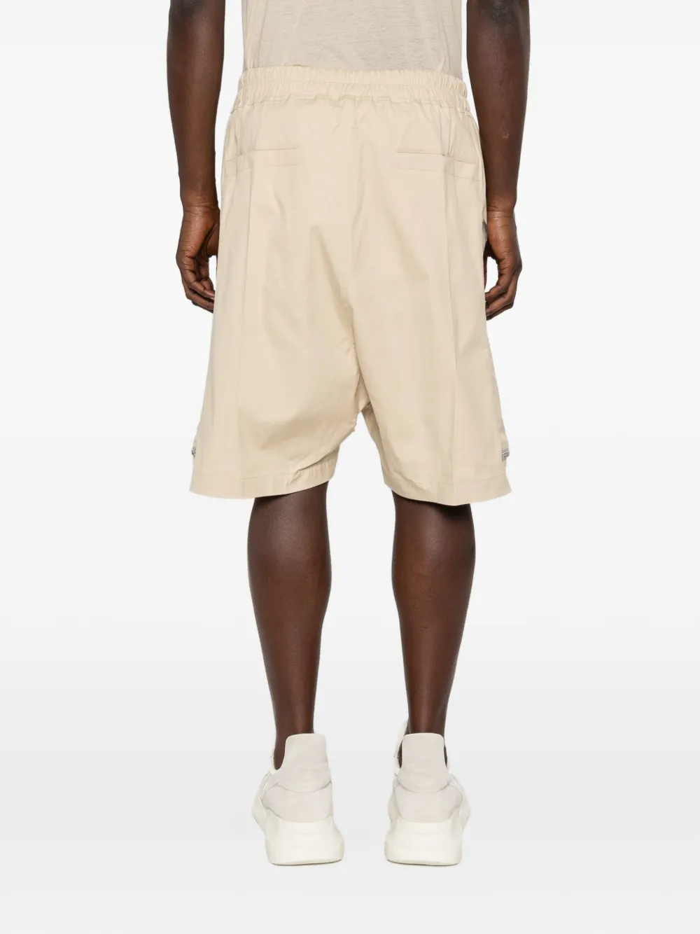 RU01F2376TE SHORT BEIGS