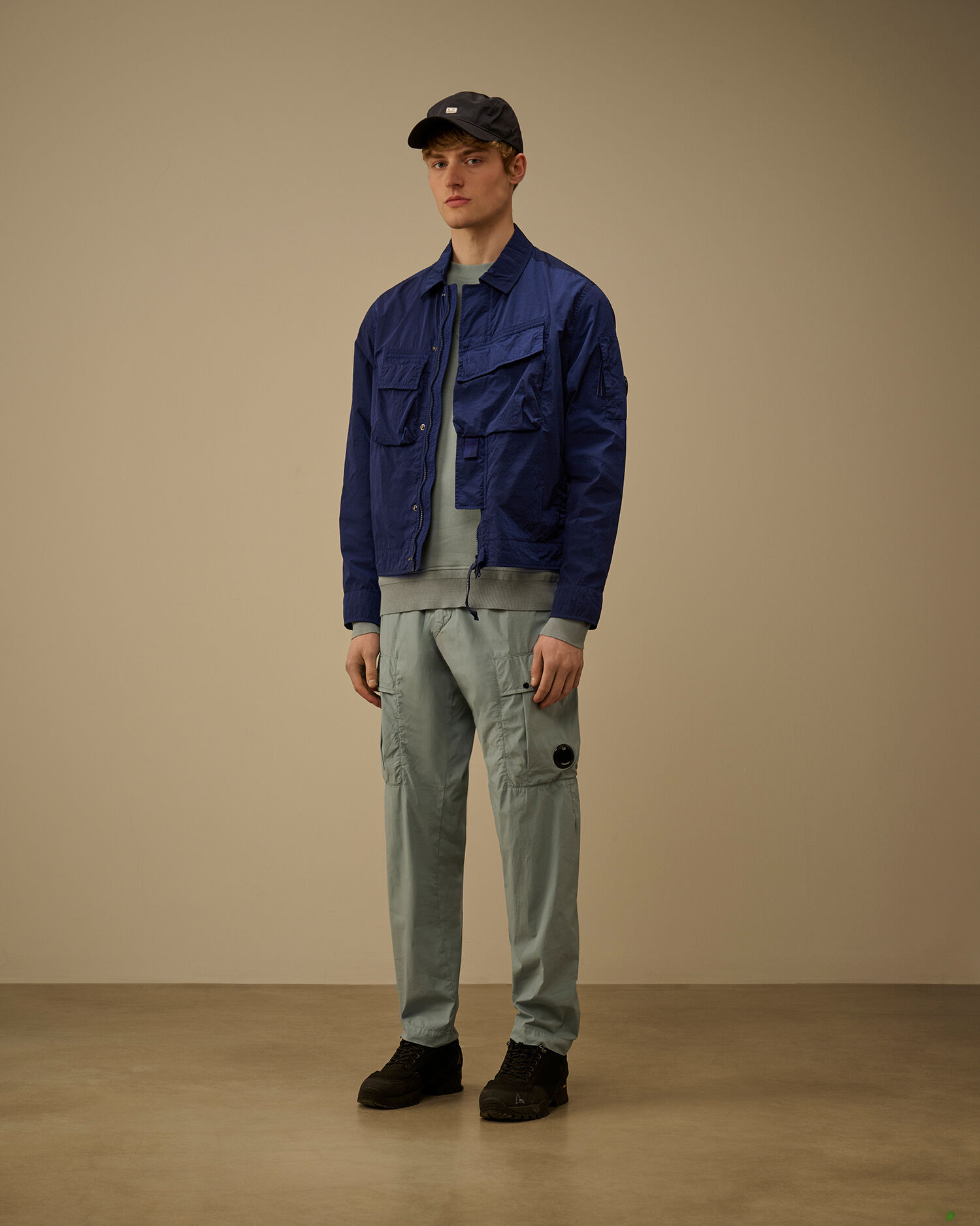 20CMPA255A006439G PANTALÓN CARGO JOGGING  VERDE AGUA
