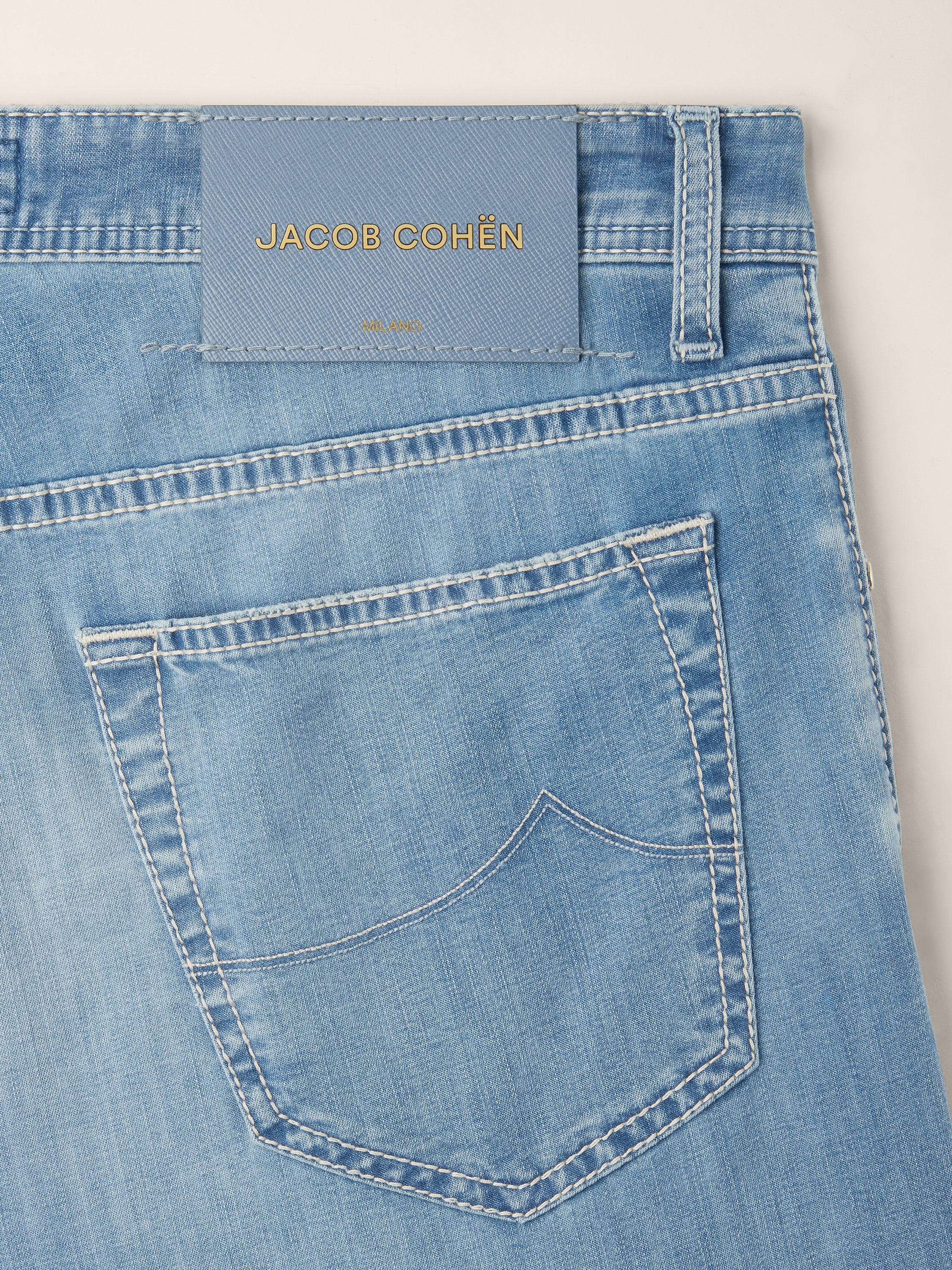 JUM_QE004034S3735V2300D JEANS CLARO 