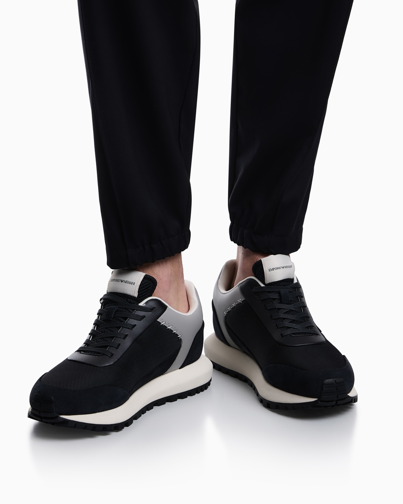 EM005293AF24321 SNEAKERS NEGRAS