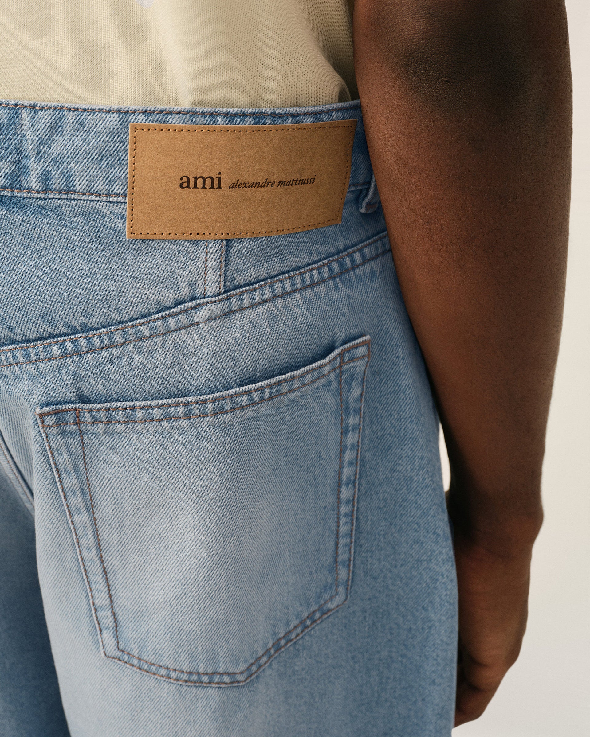 HTR919.DE0046 BAGGY FIT JEANS AMI PARIS FW26 - BLEU USED
