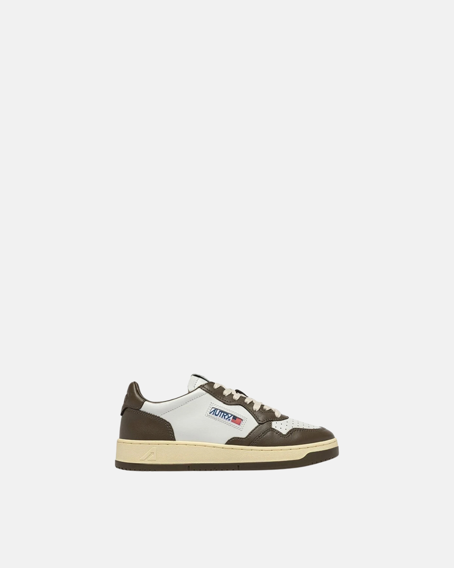 A1UNAULMWB68 MEDALIST LOW MAN LEAT/LEAT WHT/CHOCO AUTRY FW26 - WHT/CHOCO