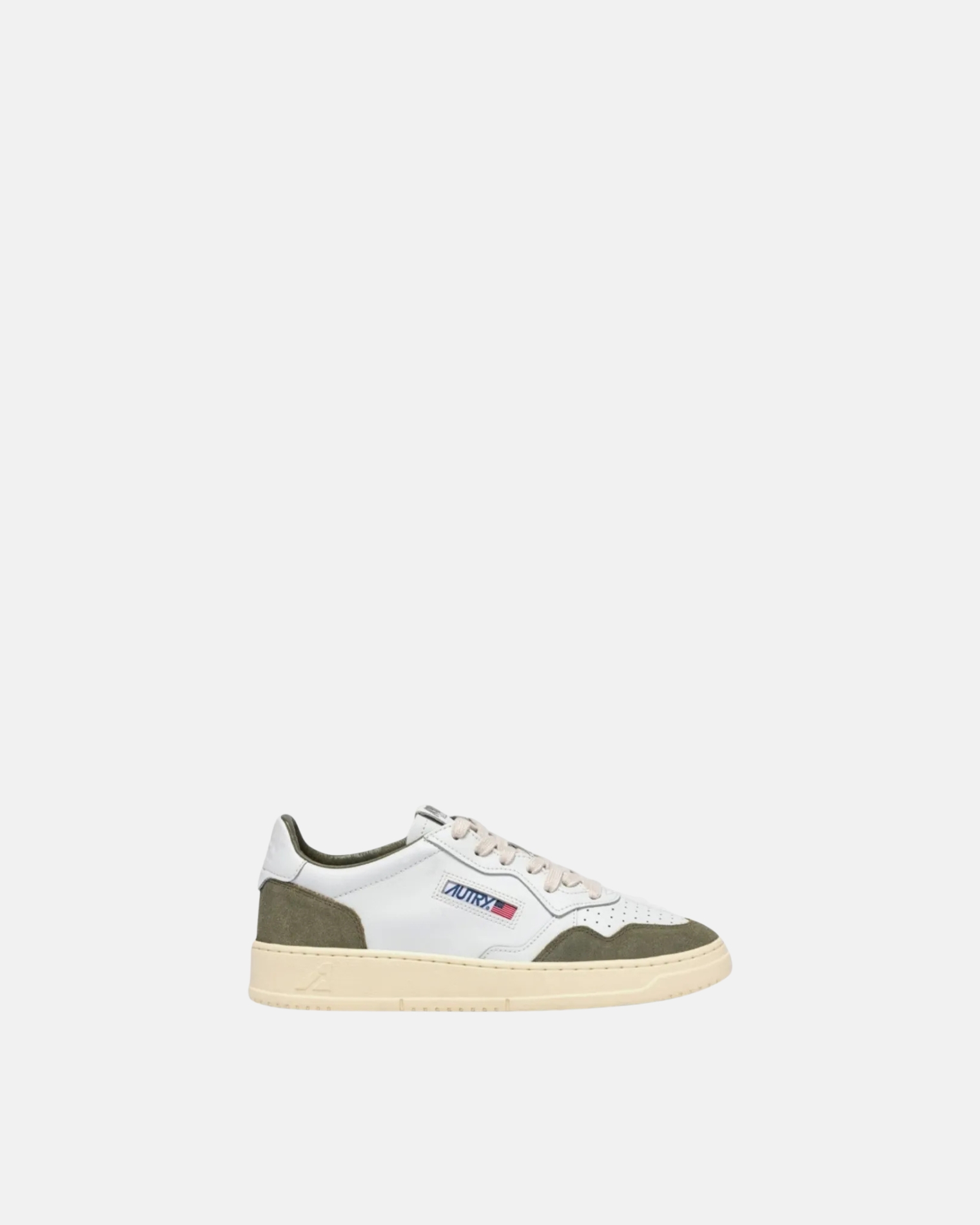 A1UNAULMFT21 MEDALIST LOW MAN SOFLEA/SUE WHT/SMOKEDGRN AUTRY FW26 - WHT/SMOKEDGRN