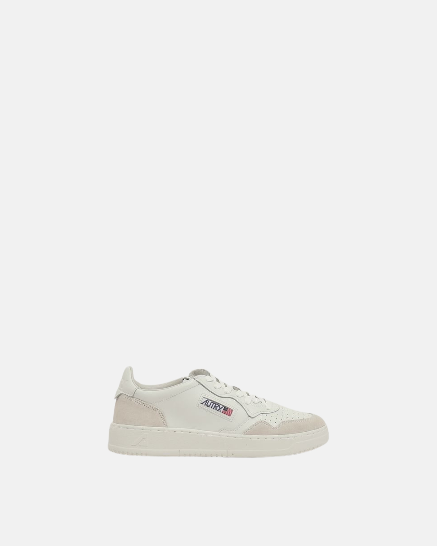 A1UNAULMLS30 MEDALIST LOW MAN LEAT/SUEDE TOTALWHT AUTRY FW26