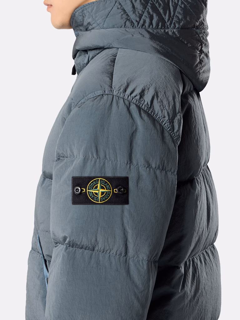 L2S154100019S0019 JACKET STONE ISLAND FW26 - OCEAN GREEN