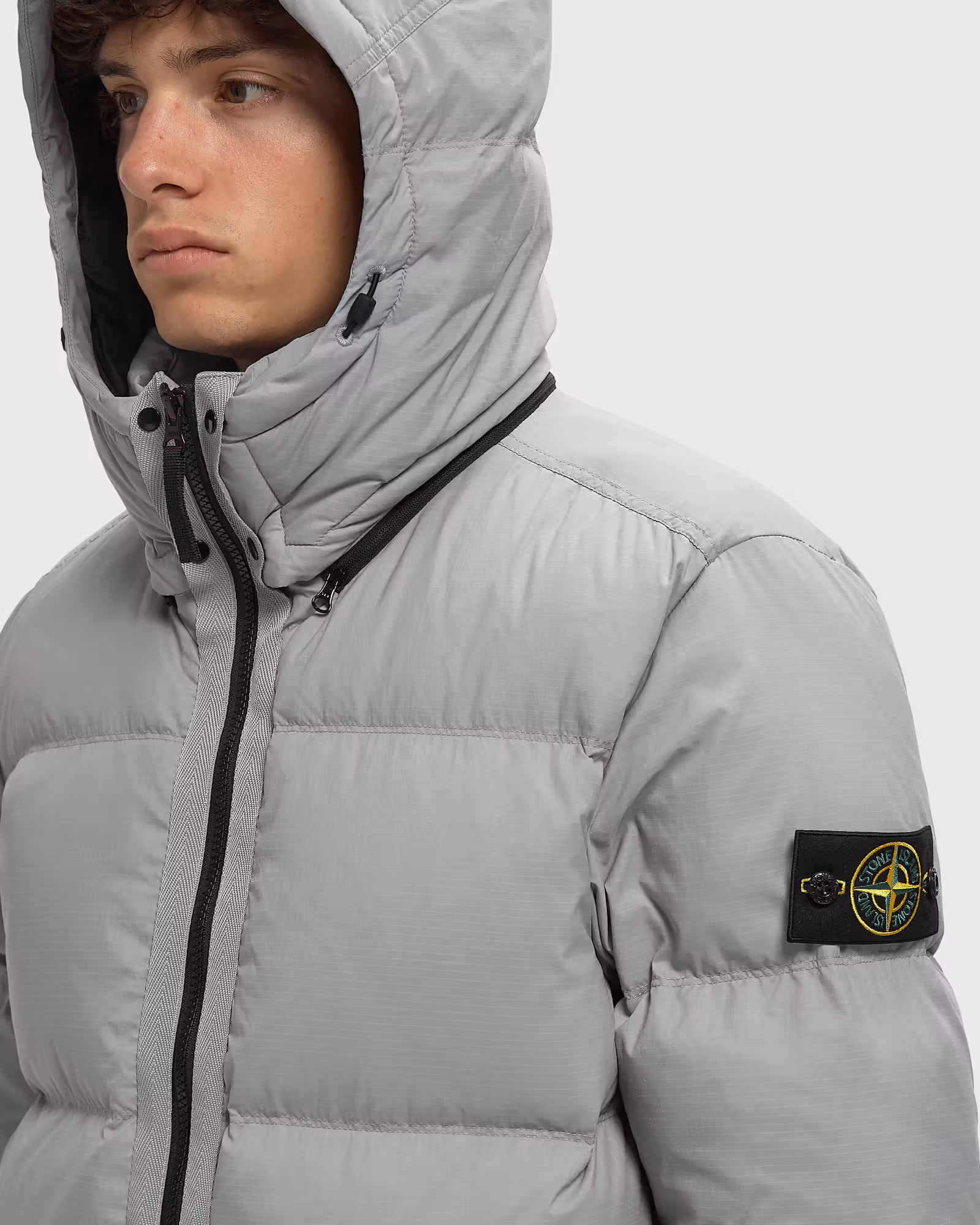 L2S154100013S0483 JACKET STONE ISLAND FW26 - ASH GREY