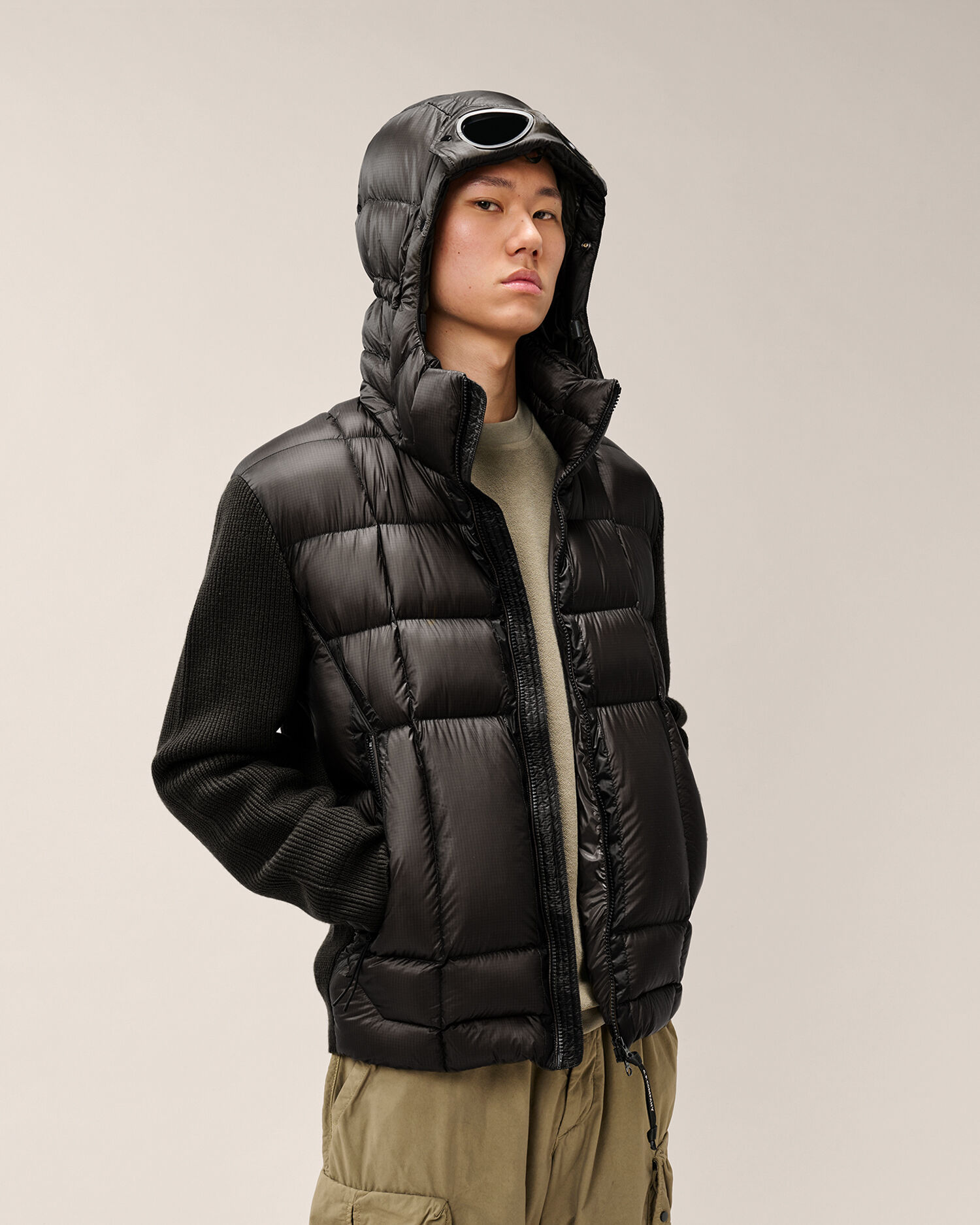 21CMKN052A006390M KNITWEAR-JACKET C.P. COMPANY FW26 - BLACK