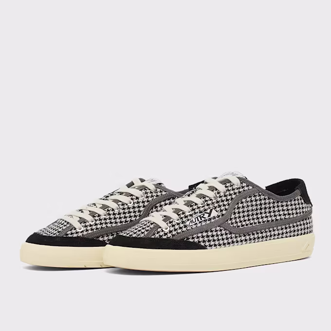 A1UNSCLMXB01 WINDSCAPE LOW MAN AUTRY FW26 - BLK/WHITE